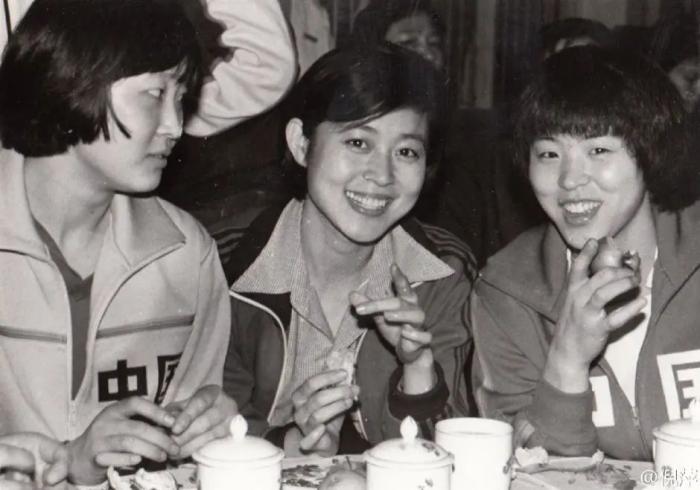 42年前的今天：中国女排首夺世界冠军，开启体育