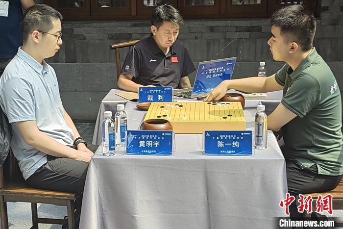 围甲第十一轮:上海聚申体育在滦州青龙山景区