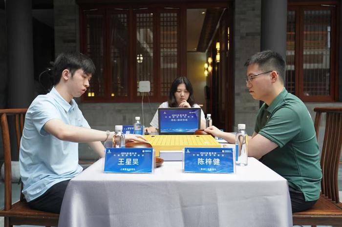 围甲第十一轮:上海聚申体育在滦州青龙山景区