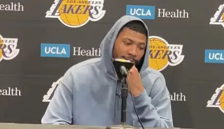 湖人逆转掘金胜出 斯马特谈防守策略与关键球战