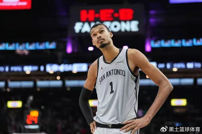 国王队意外取胜却助篮网稳固联盟倒数前三