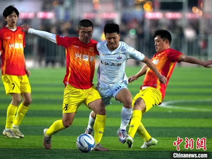 贵州榕江村超两周年：草根足球点燃乡村振兴，